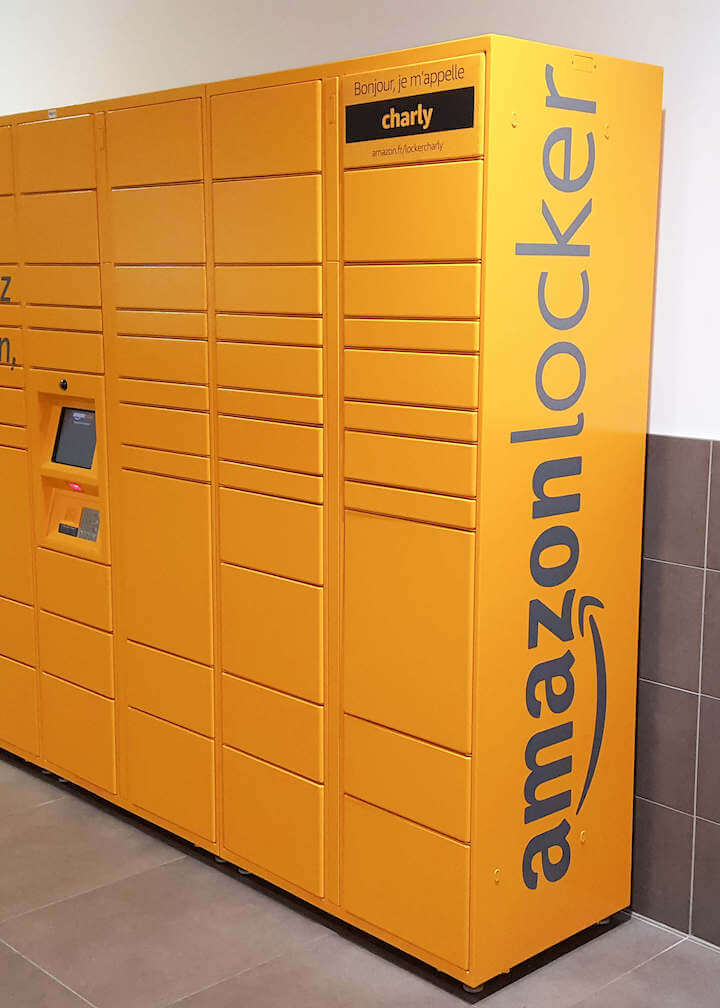 Amazon Locker Delivery Store self-service delivery location to pick up and return
